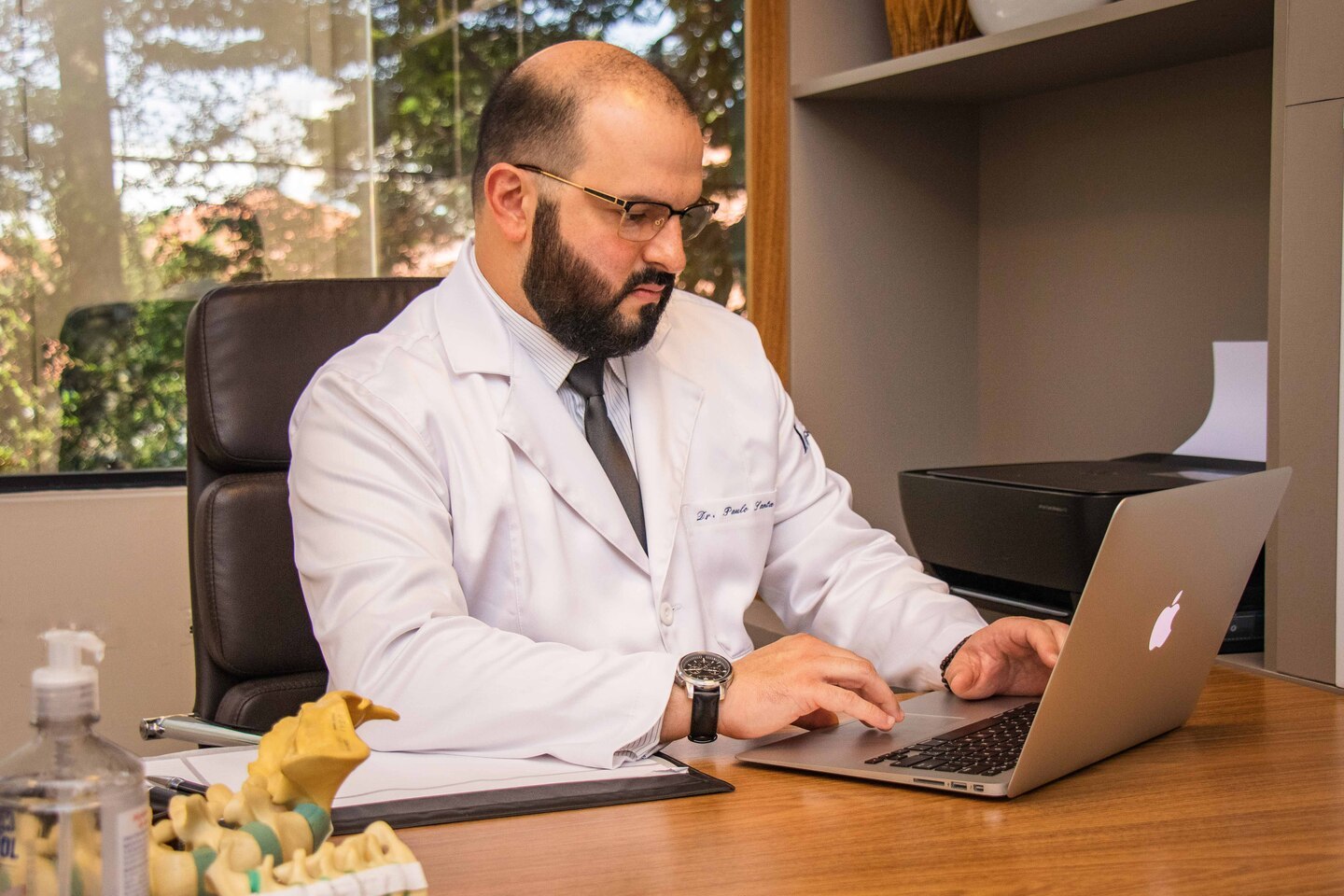 Dr. Paulo Santa Cruz